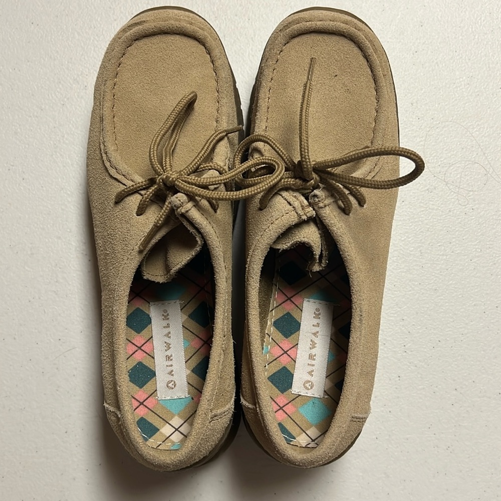 Suade Airwalk Chukkas